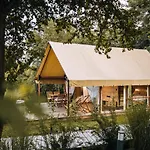 Luxury Vineyard Chateau Ramsak Glamping