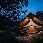Glamping Luxury Vineyard Chateau Ramsak *