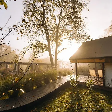 Luxury Vineyard Chateau Ramsak Glamping Marburgo
