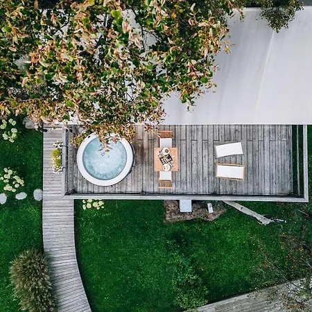 Luxury Vineyard Chateau Ramsak *