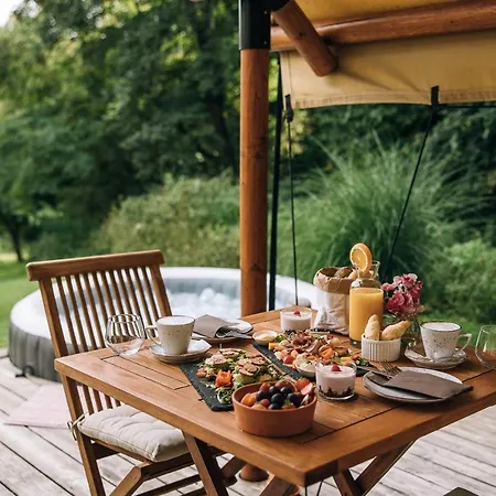 Luxury Vineyard Chateau Ramsak Luksuzni šator *