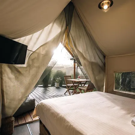 Glamping Luxury Vineyard Chateau Ramsak