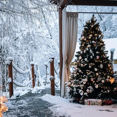 Luksuzni šator Luxury Vineyard Chateau Ramsak *