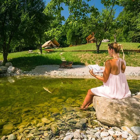 Luxury Vineyard Chateau Ramsak *