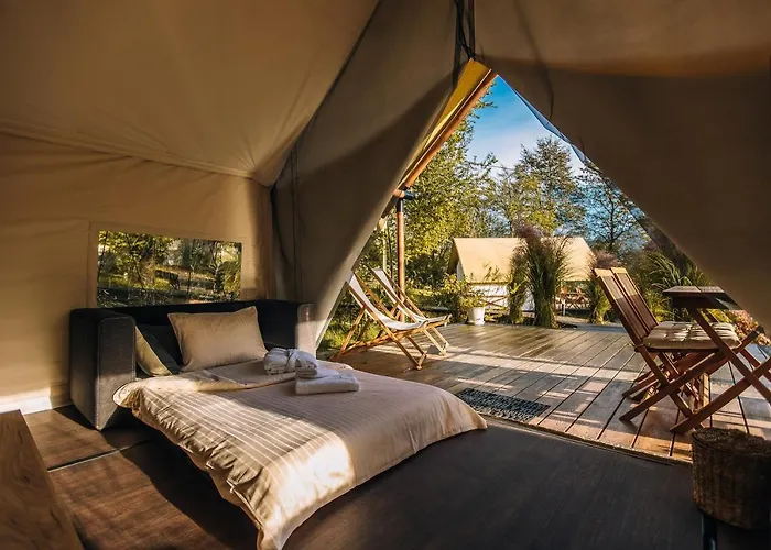 Luxury Vineyard Chateau Ramsak Luksusowy namiot