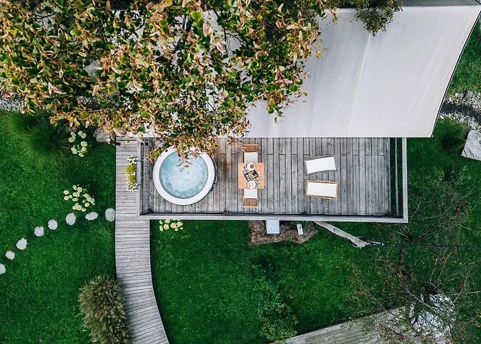 Luxury Vineyard Chateau Ramsak *