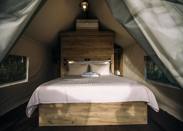 Luxury Vineyard Chateau Ramsak Luksusowy namiot