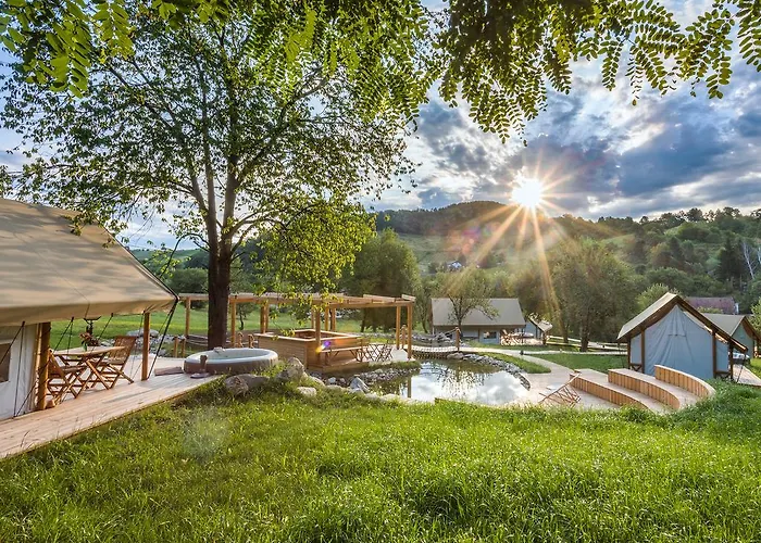 Luksusowy namiot Luxury Vineyard Chateau Ramsak *